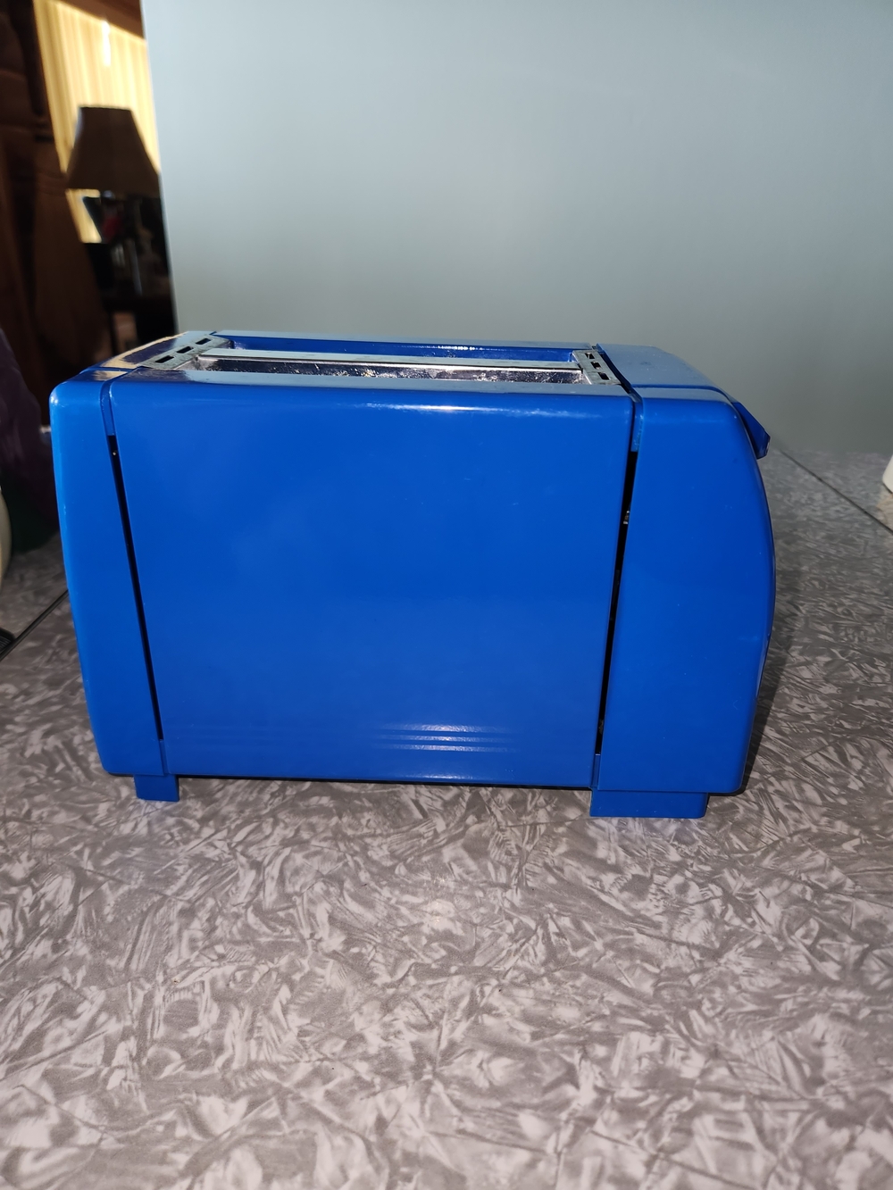 Source Unknown Blue 2-Slice Toaster